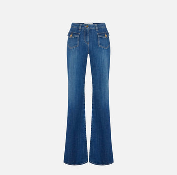 Jeans a zampa con taschini