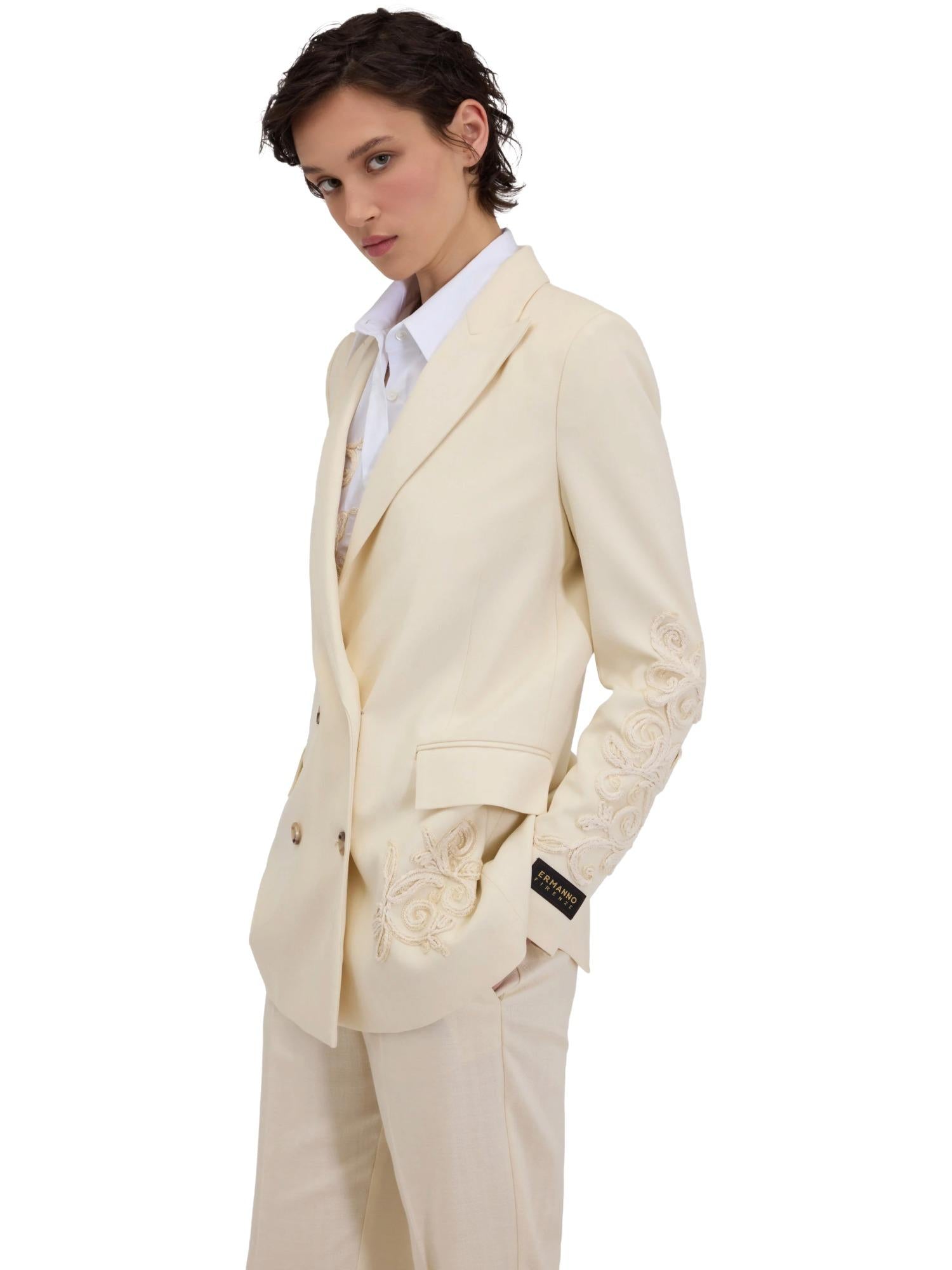 Ermanno Firenze dubbelrijige blazer met cornelyborduursels
