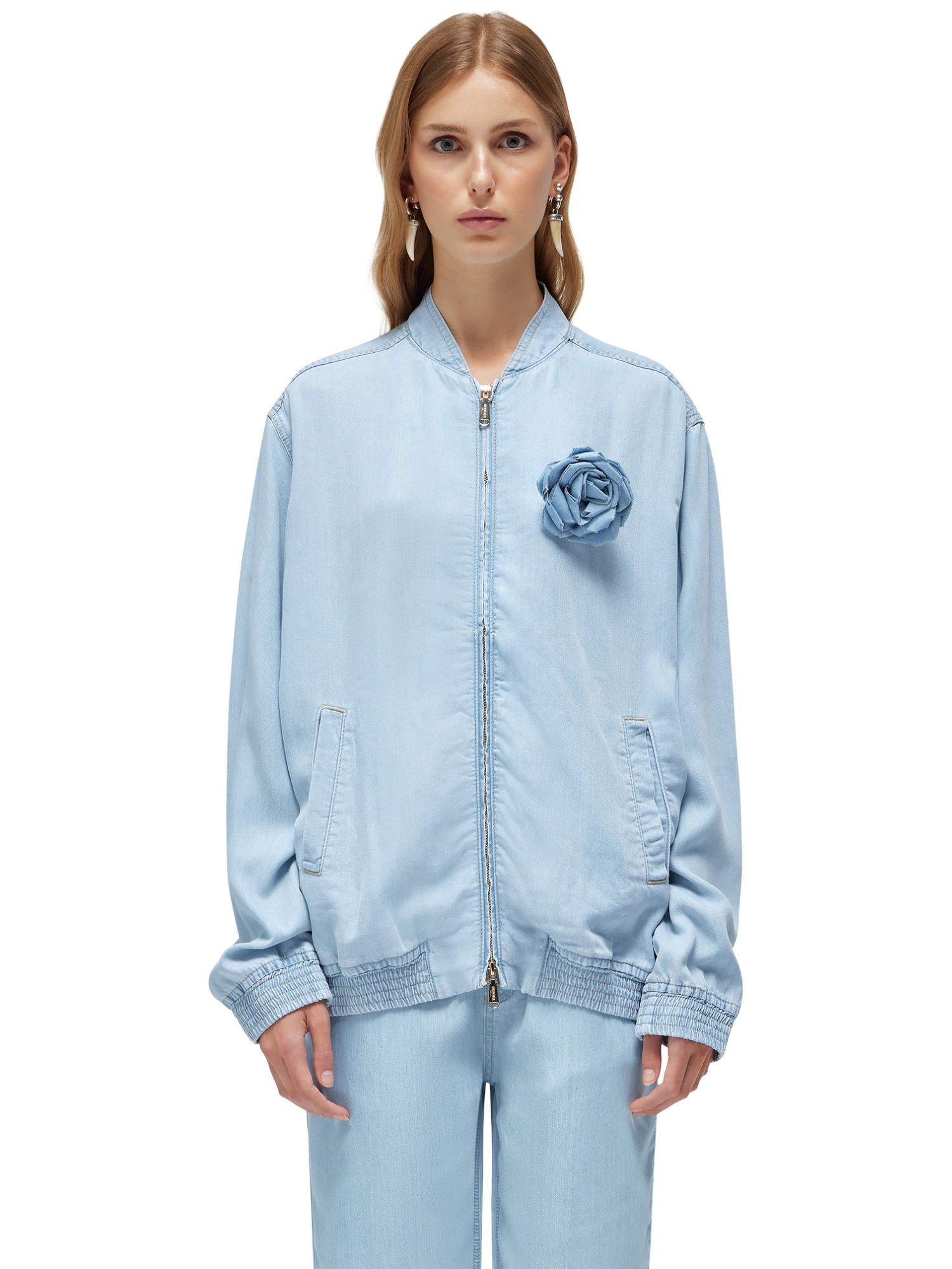 Blugirl Bomber in denim con rosa