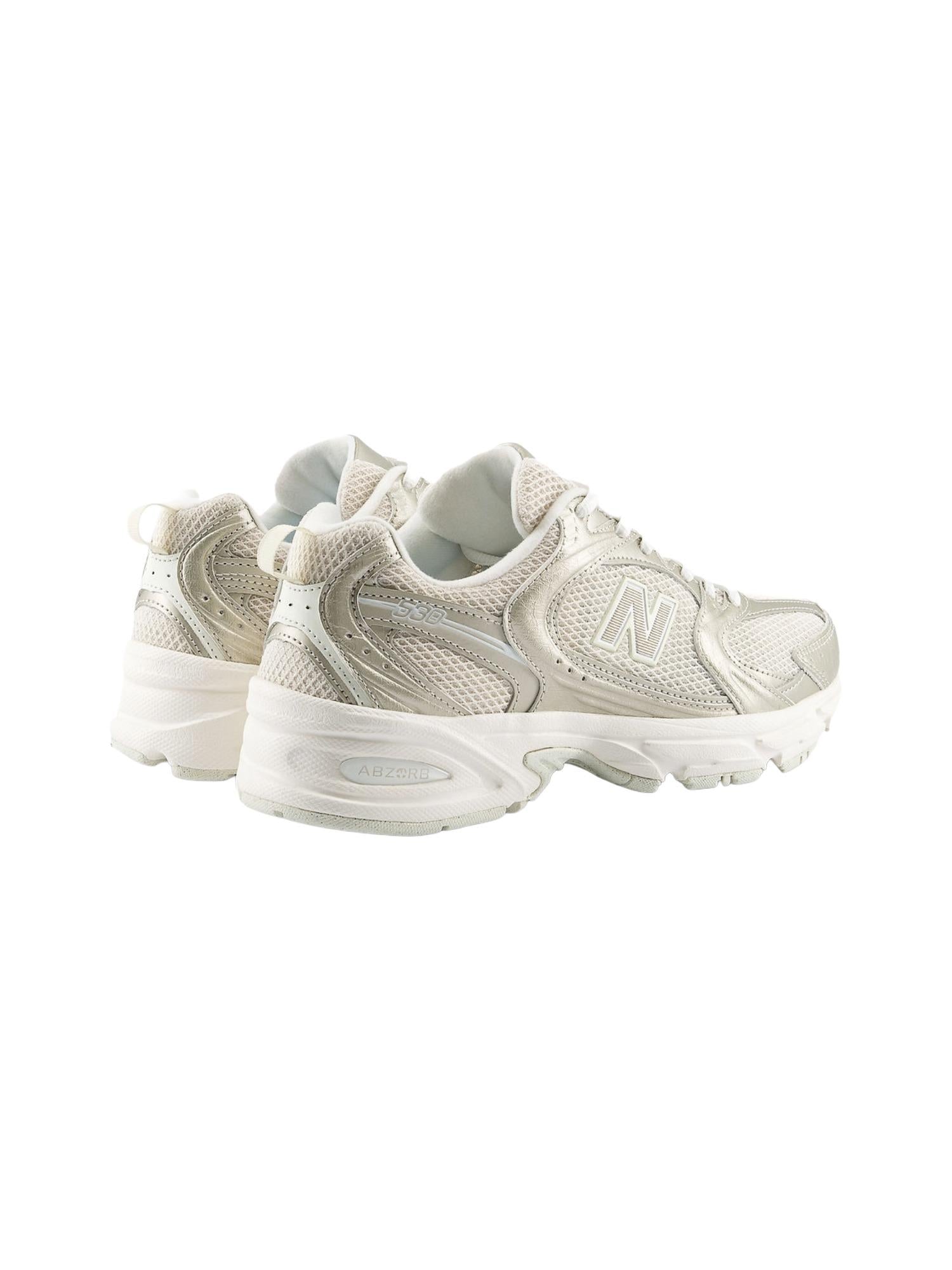 New Balance 530