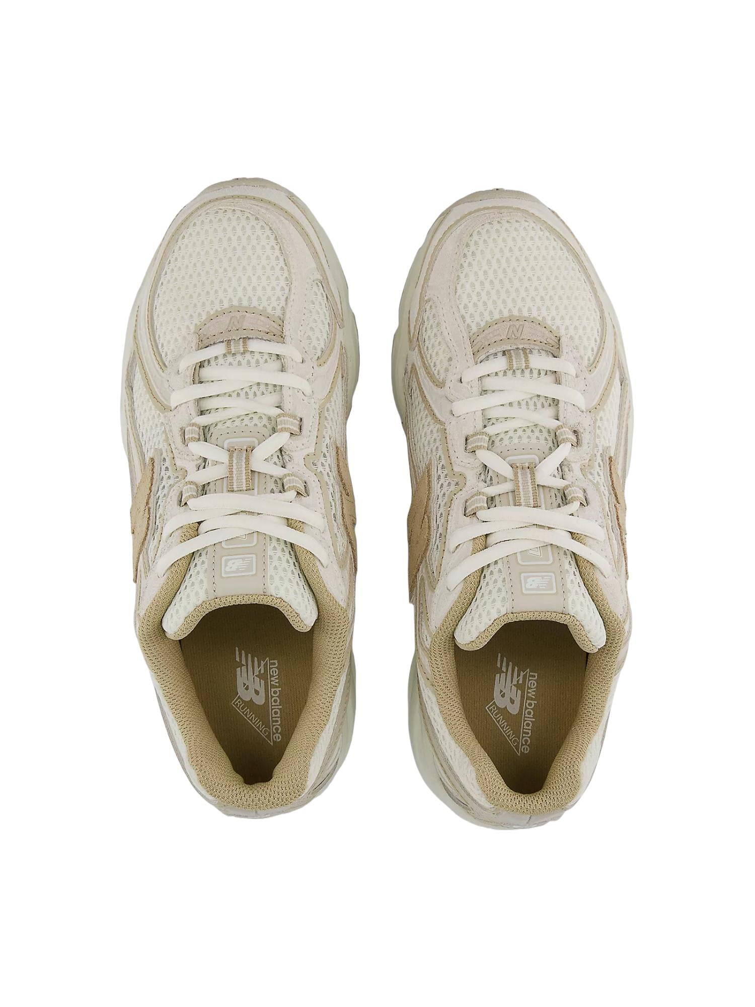 New Balance 740