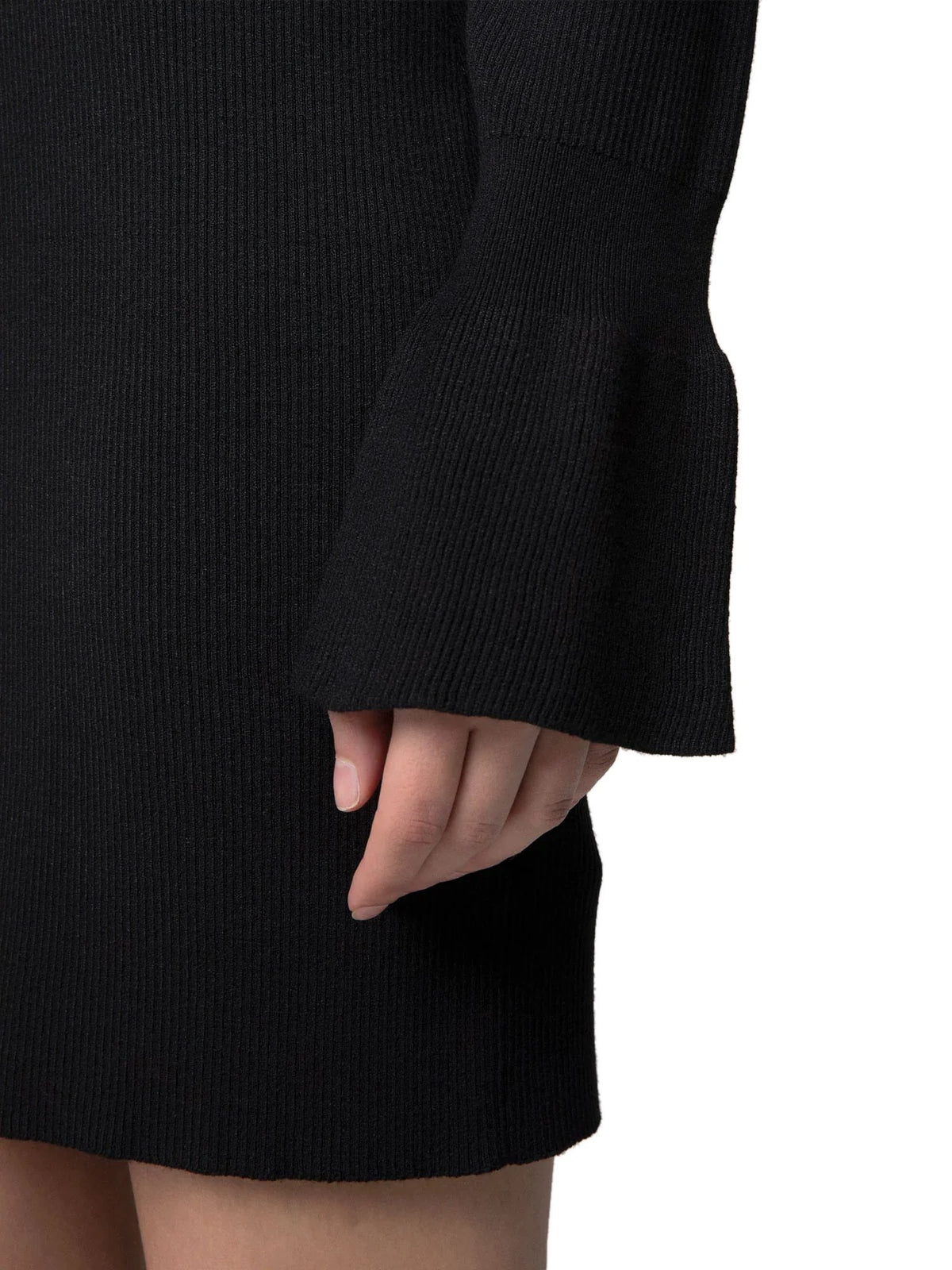 Vestito in maglia con ricamo