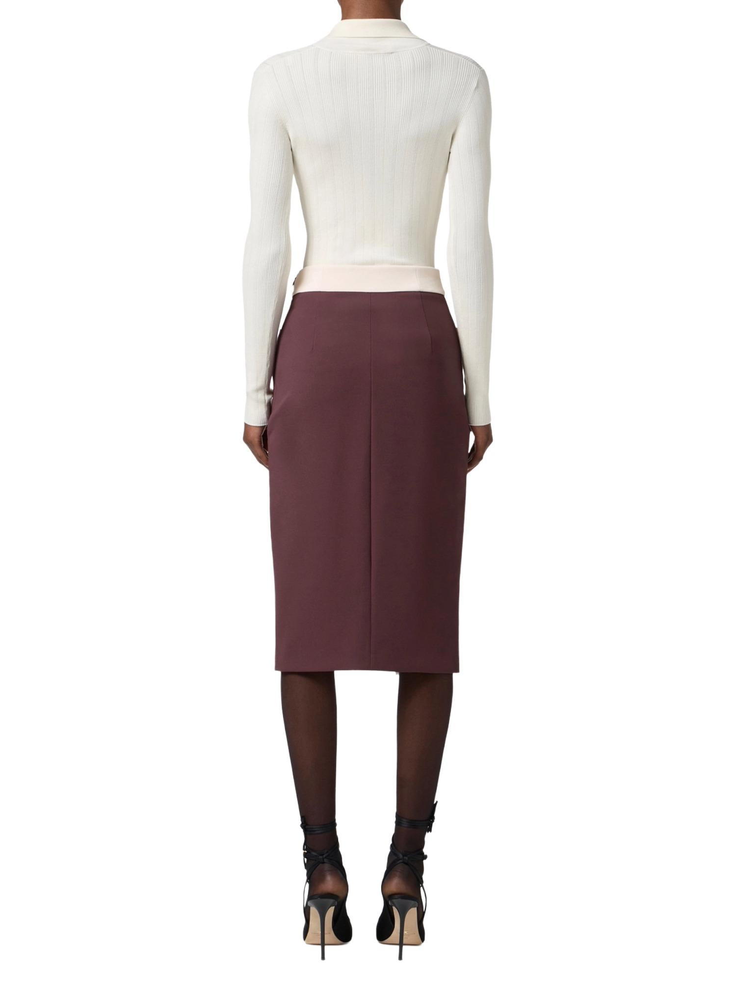 Elisabetta Franchi Maglia a costine con dettaglio gioiello