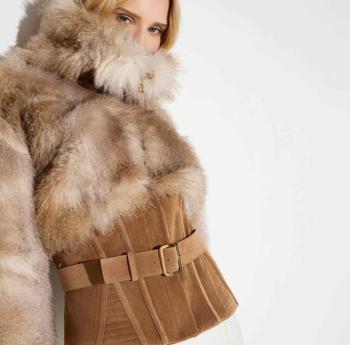 Giubbotto bustier con effetto pelliccia