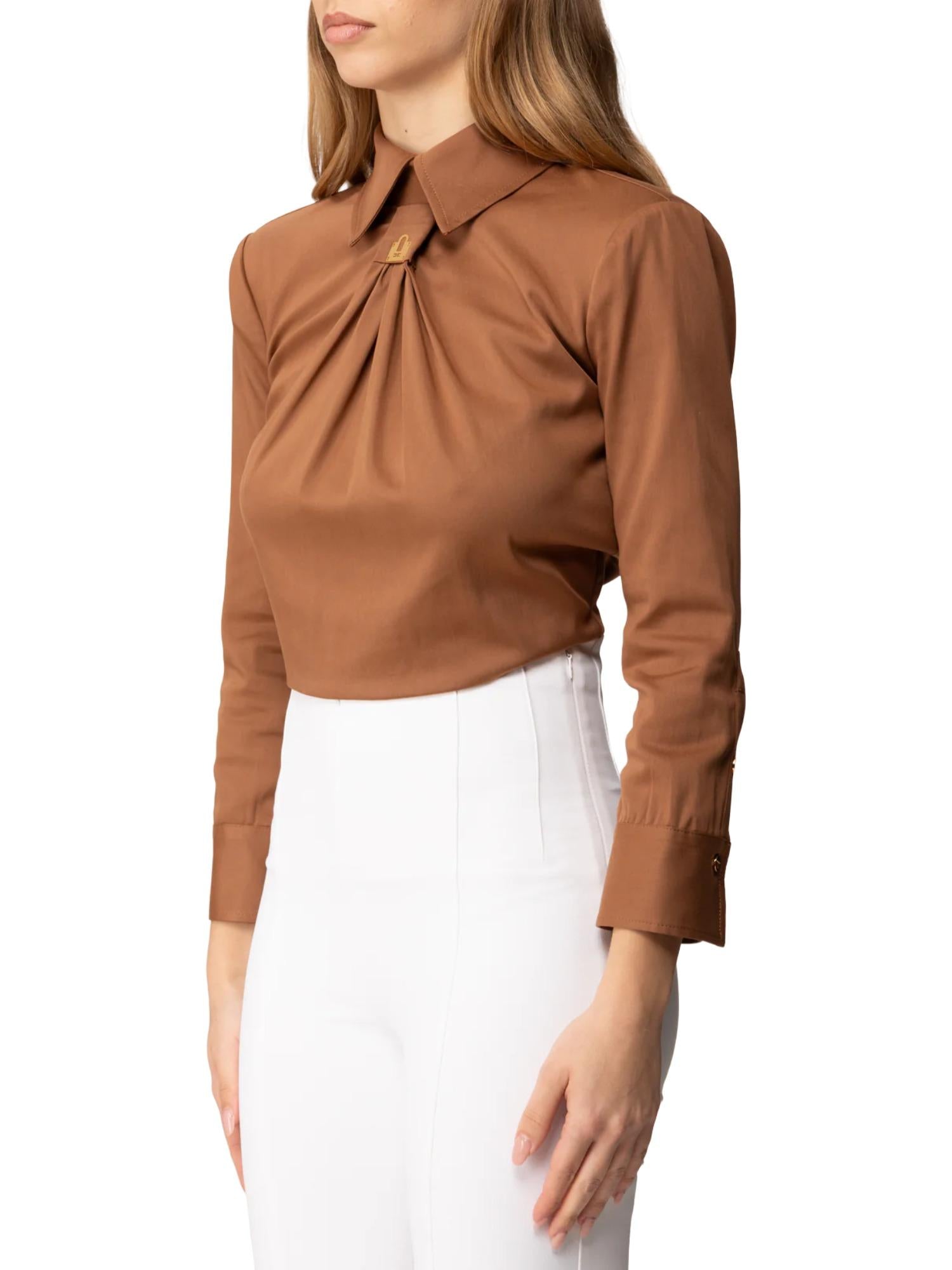 Elisabetta Franchi Camicia con dettaglio gioiello